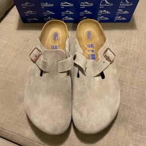 Boston Birkenstocks size 40